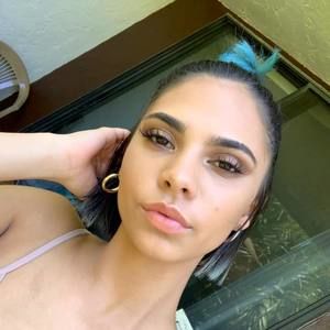 Meet your Posher, Kayde